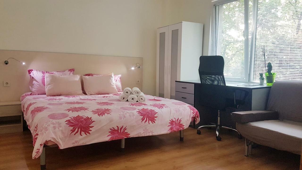 Malavi Top Center Studio Ruse! Comfort&Clean! Εξωτερικό φωτογραφία